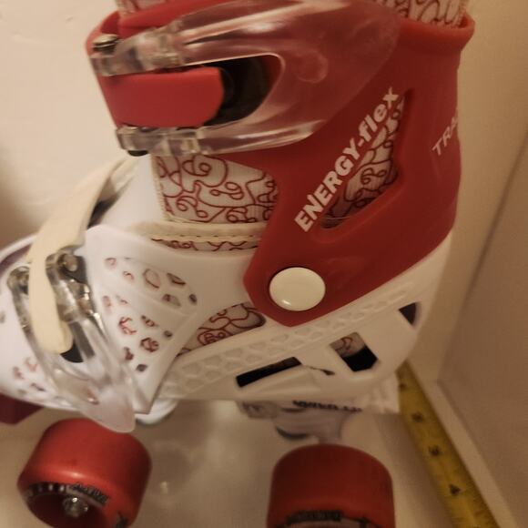 Kids size 12 Roller Derby Roller Skates - Picture 2 of 6